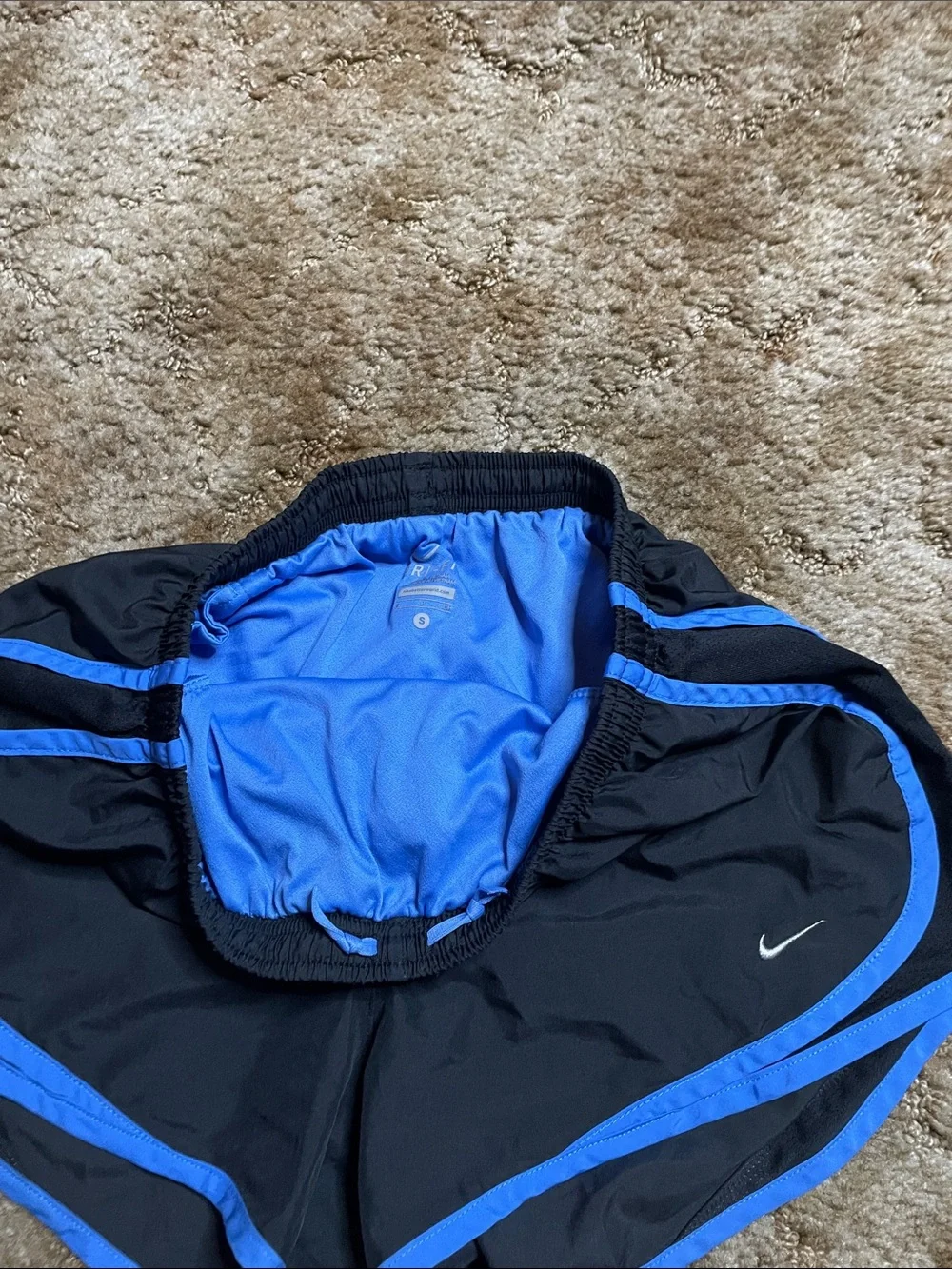 Nike Dri Fit Black & Blue Athletic Lined Shorts Size Small